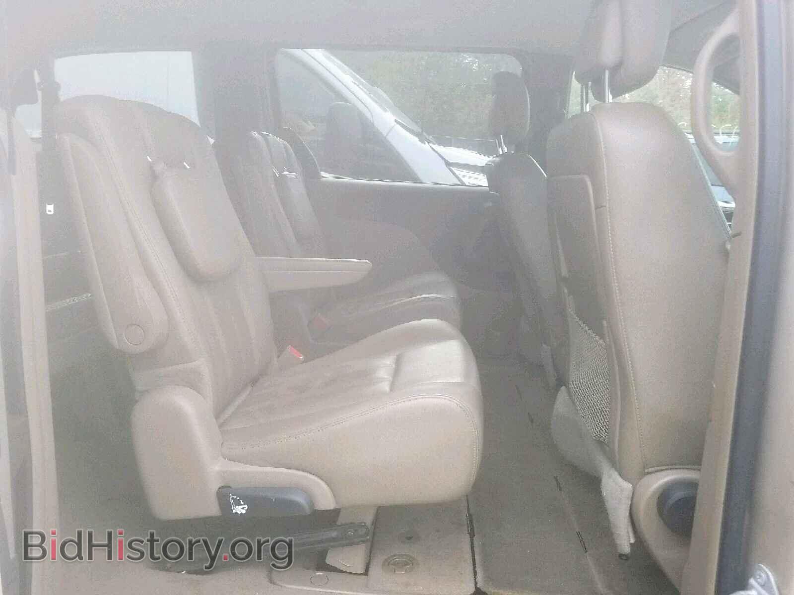 2014 CHRYSLER TOWN & COU - VIN: 2C4RC1BG3ER208613 - Фото 6