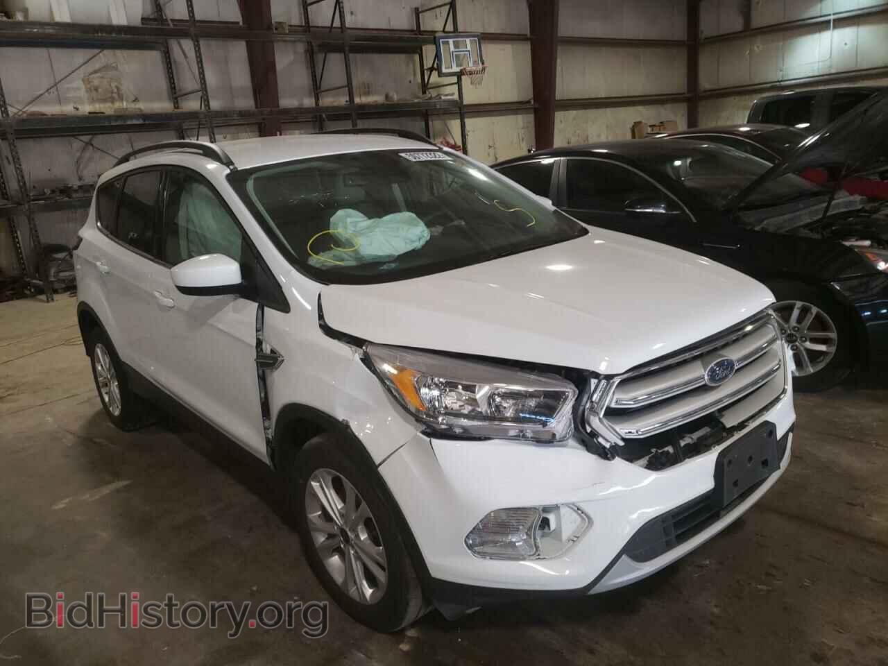 Фотография 1FMCU0GD6JUD07219 - FORD ESCAPE 2018