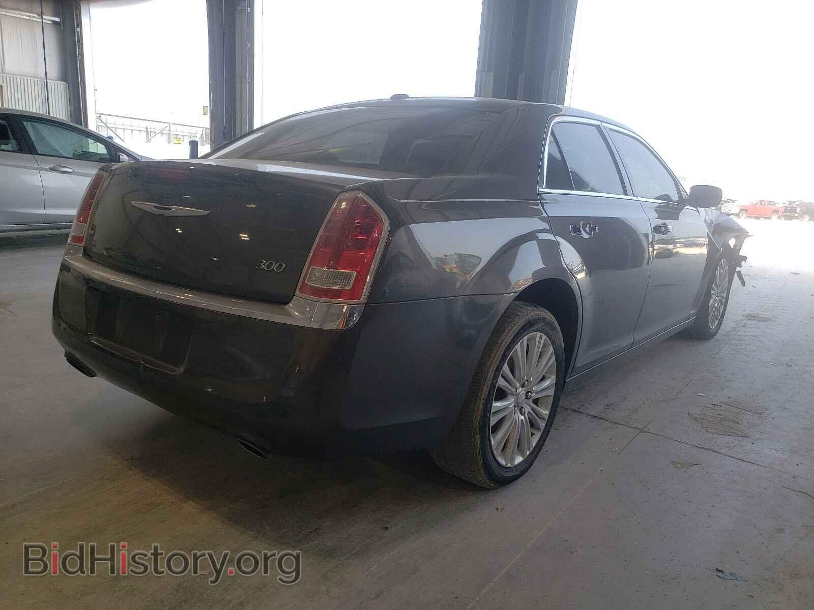 2014 CHRYSLER 300 - VIN: 2C3CCARG8EH211755 - Фото 4