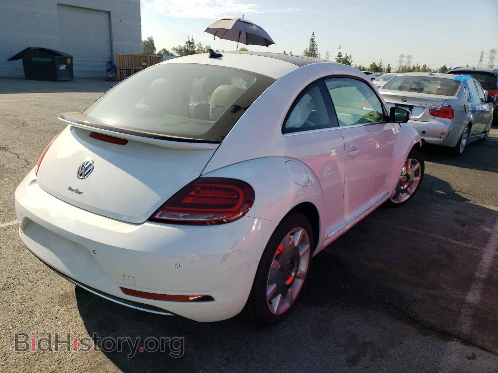 2019 VOLKSWAGEN BEETLE - VIN: 3VWJD7AT2KM720293 - Фото 4