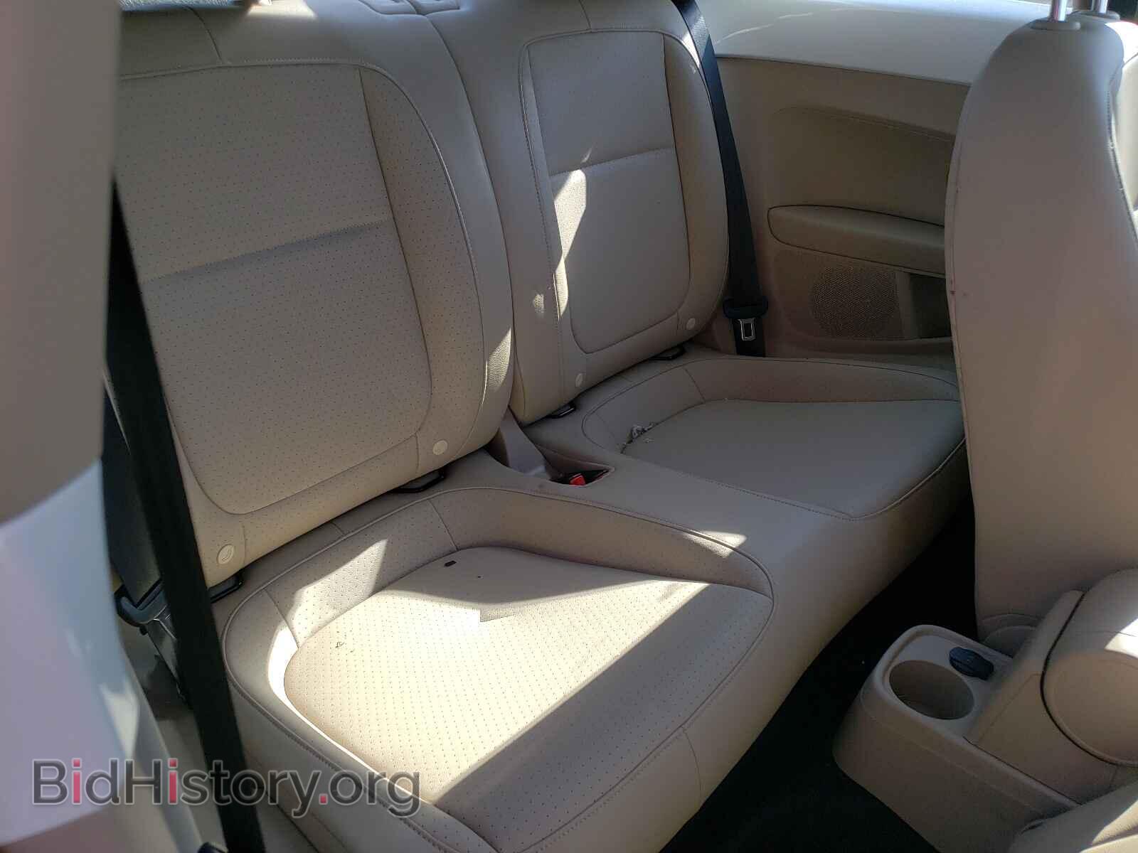 2019 VOLKSWAGEN BEETLE - VIN: 3VWJD7AT2KM720293 - Фото 6