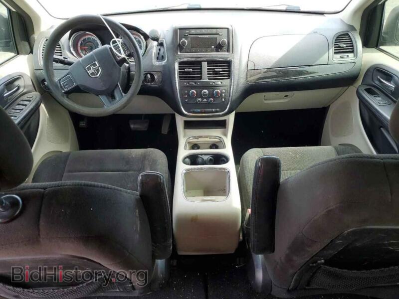 2012 Dodge CARAVAN (VIN 2C4RDGCG1CR364595) — photo 8 of 16