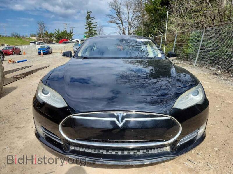 2013 Tesla MODEL S (VIN 5YJSA1DN0DFP07172) — фото 5 из 12