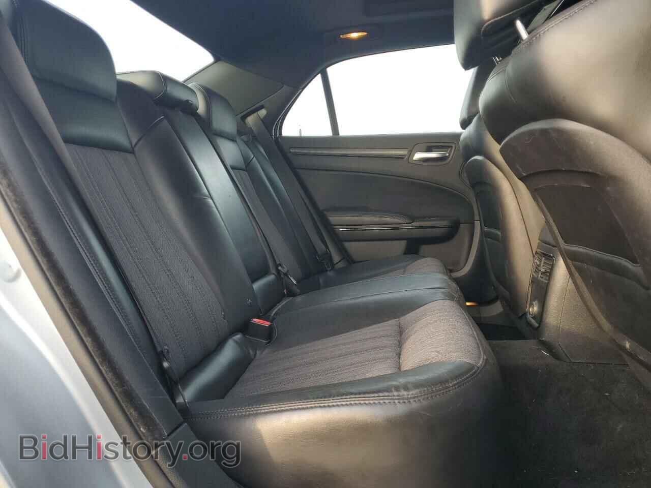 2013 CHRYSLER 300 - VIN: 2C3CCAGG5DH590151 - Фото 10