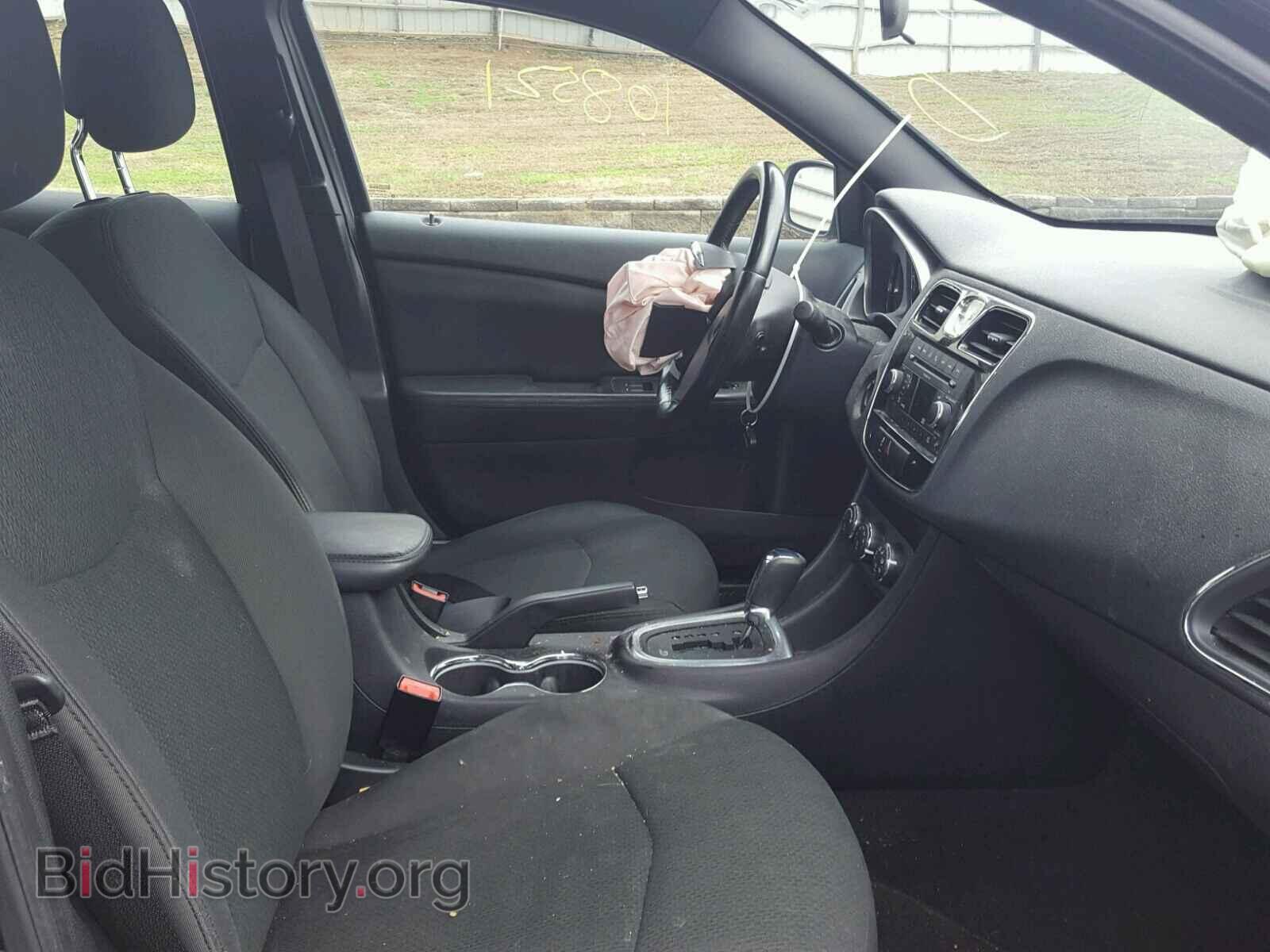 2011 CHRYSLER 200 - VIN: 1C3BC1FG2BN604699 - Фото 5