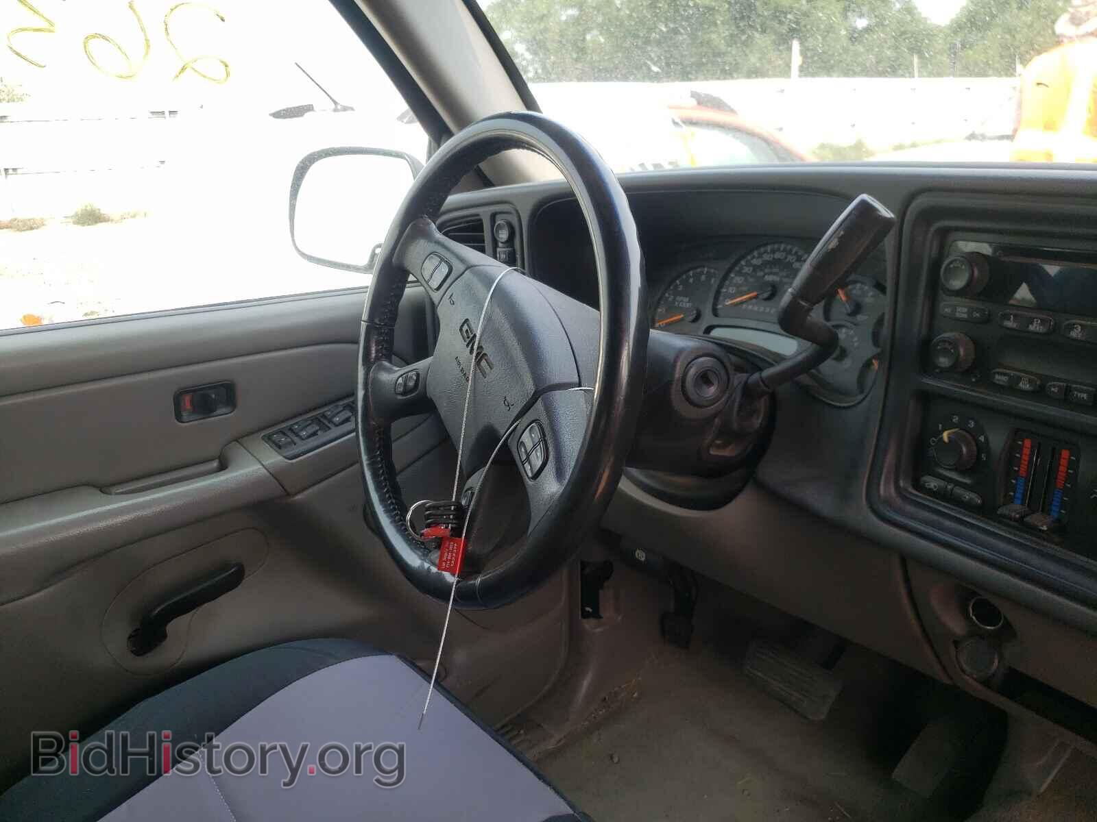 2006 GMC YUKON - VIN: 1GKEK13T46J114697 - Фото 9
