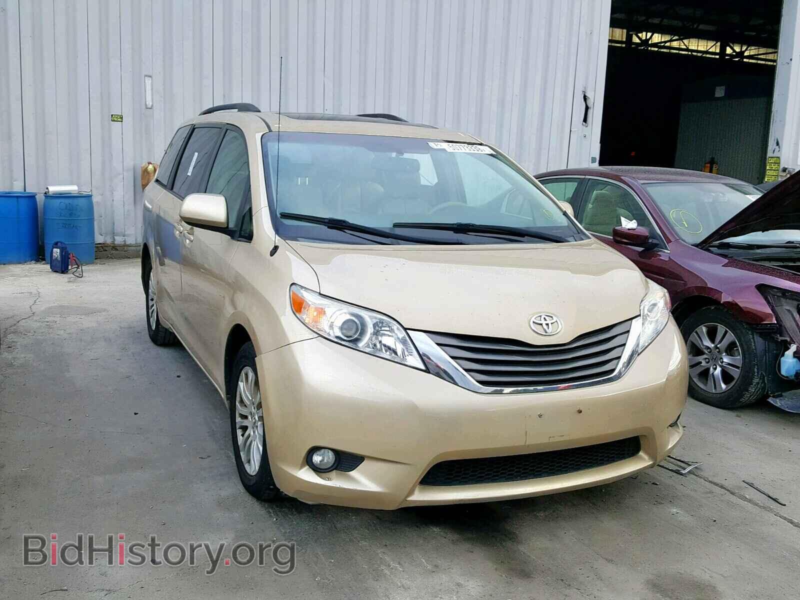 Фотография 5TDYK3DC3BS145567 - TOYOTA SIENNA XLE 2011