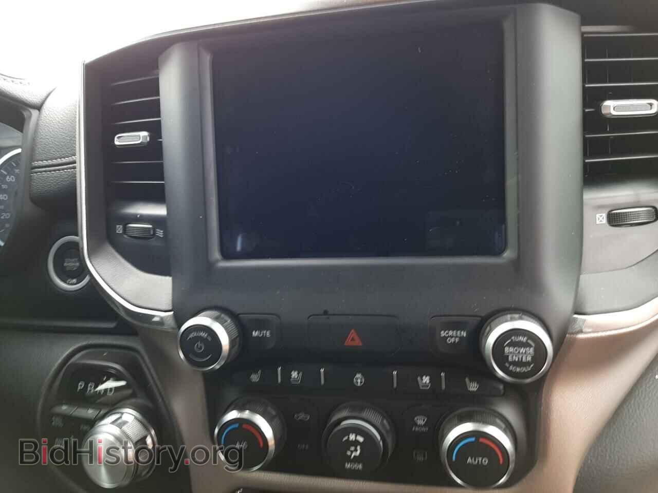 2021 RAM 1500 - VIN: 1C6SRFJT0MN731733 - Фото 9