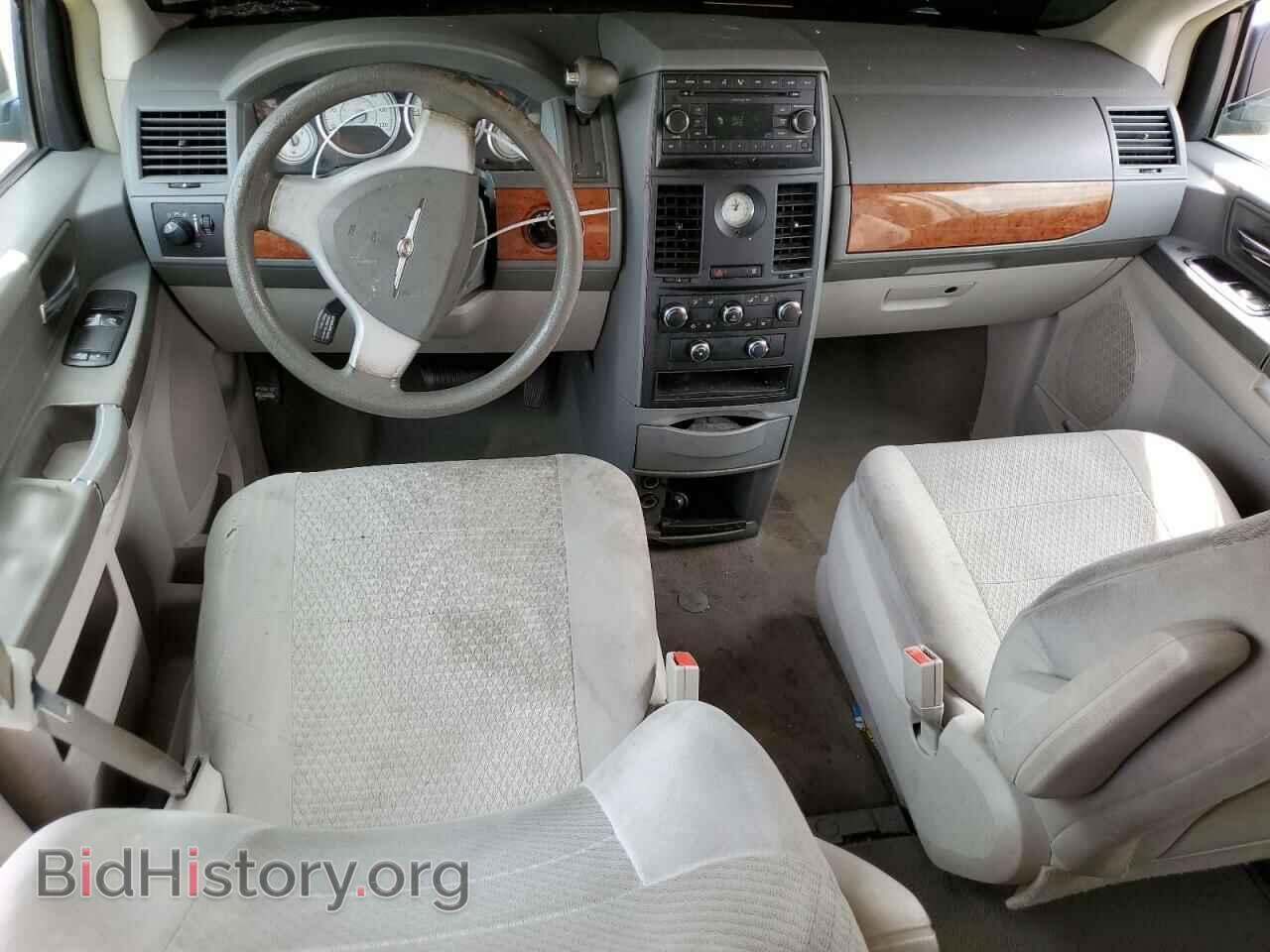 2008 CHRYSLER MINIVAN - VIN: 2A8HR44H88R102978 - Фото 8