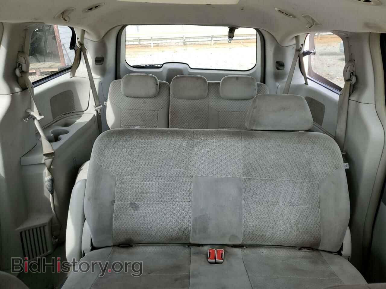 2008 CHRYSLER MINIVAN - VIN: 2A8HR44H88R102978 - Фото 10