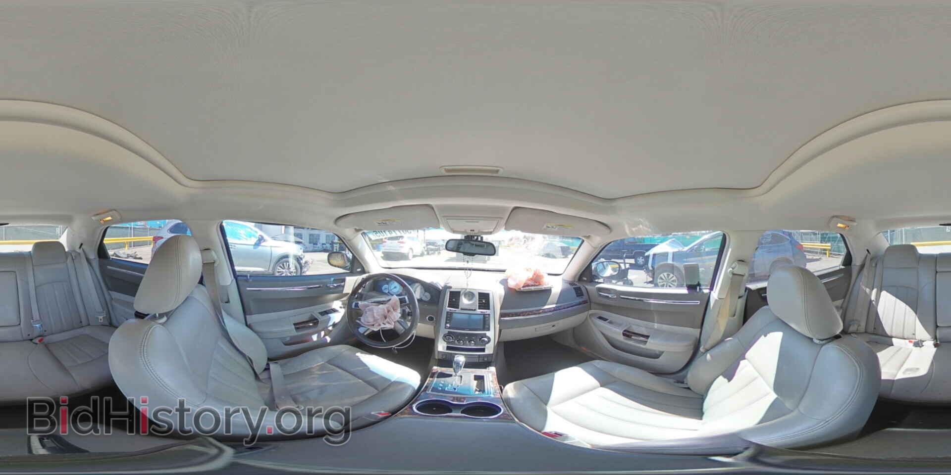 2010 CHRYSLER 300 - VIN: 2C3CA6CT9AH140200 - Фото 12