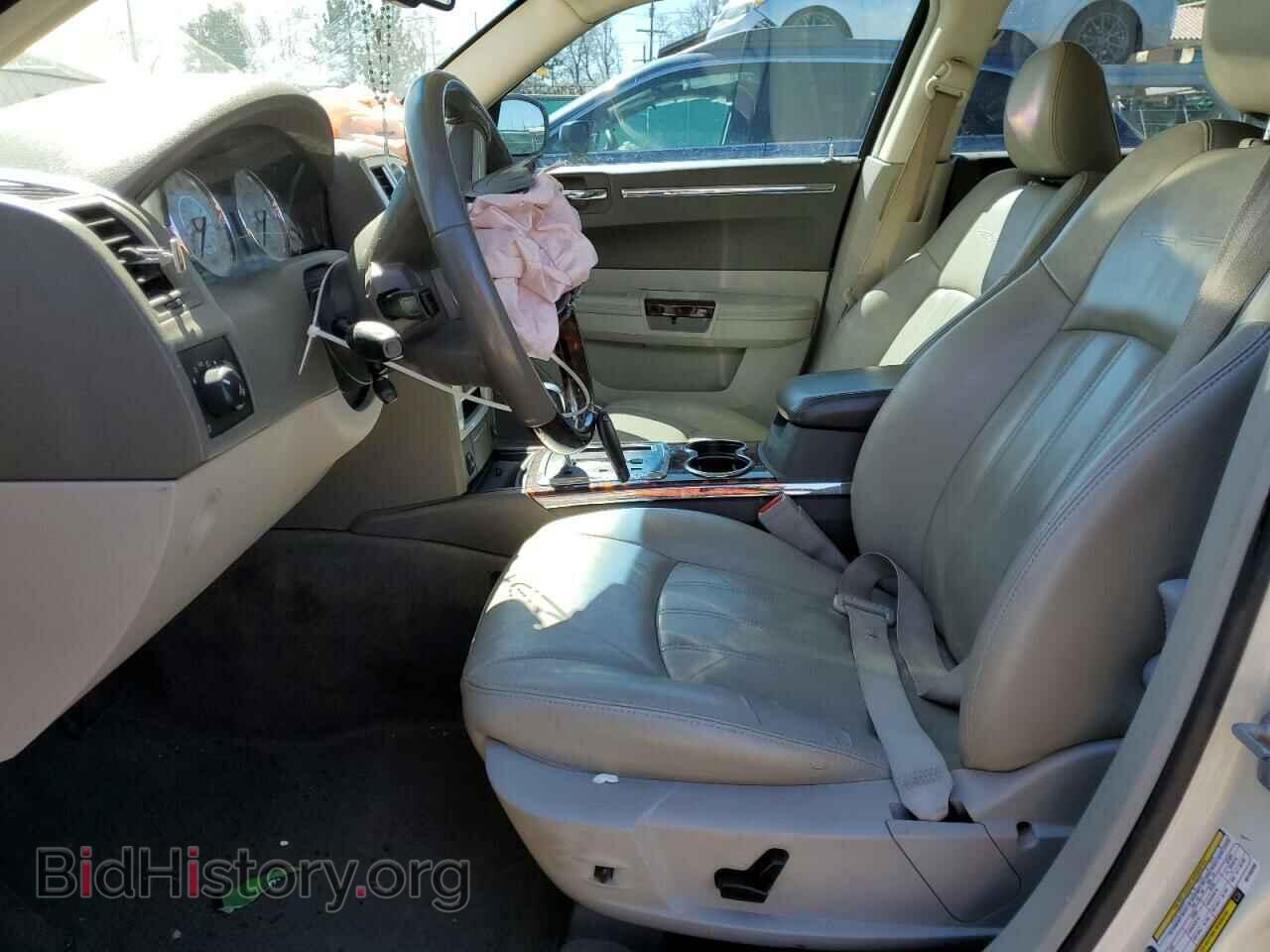 2010 CHRYSLER 300 - VIN: 2C3CA6CT9AH140200 - Фото 7
