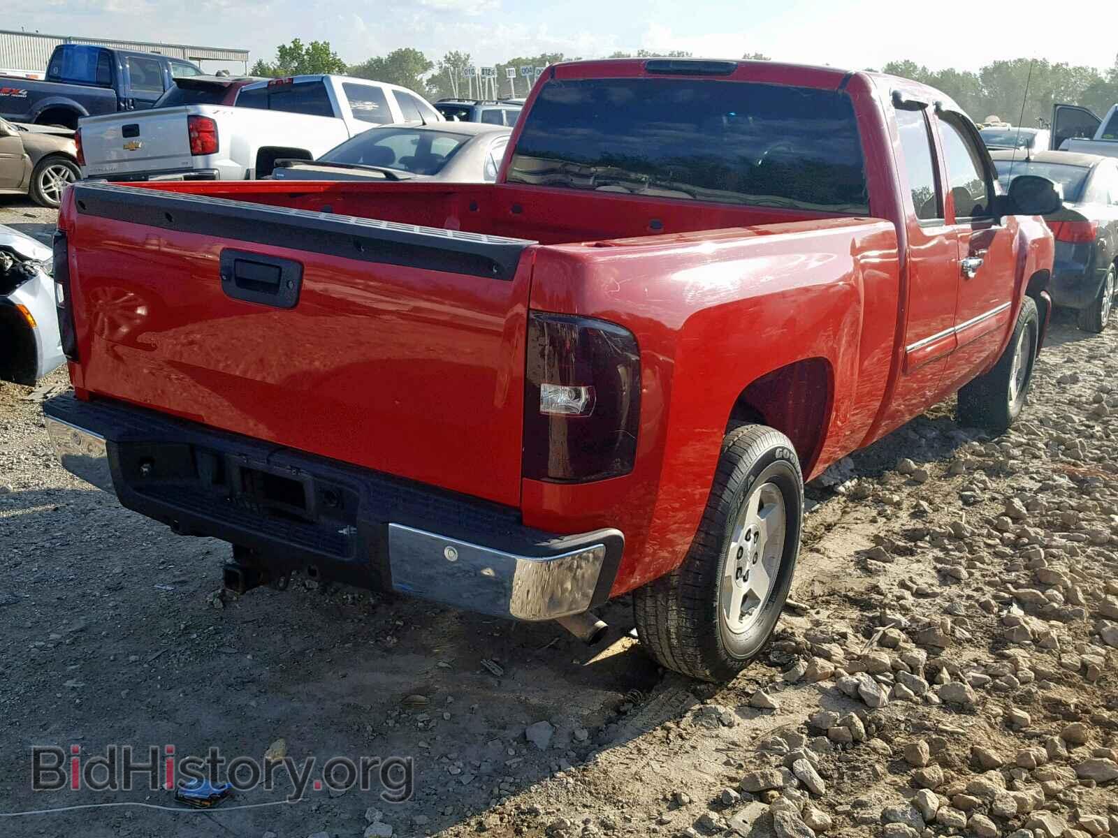 2011 CHEVROLET SILVERADO - VIN: 1GCRCSE02BZ148572 - Фото 4