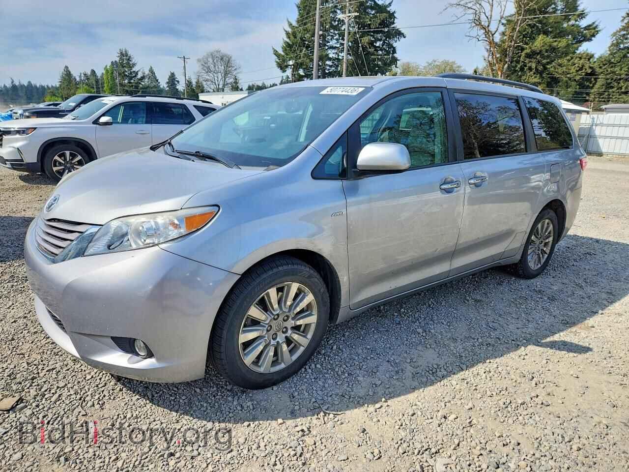 Фотография 5TDDZ3DC6HS181336 - TOYOTA SIENNA 2017