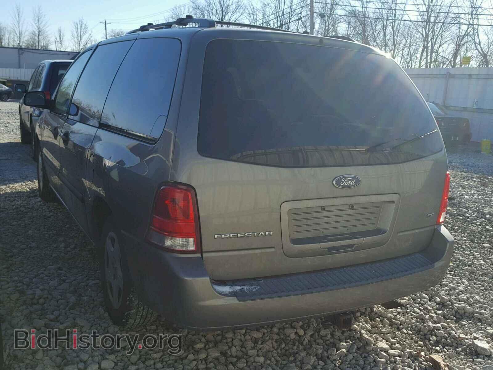 2005 FORD FREESTAR - VIN: 2FMZA51655BA46767 - Фото 3