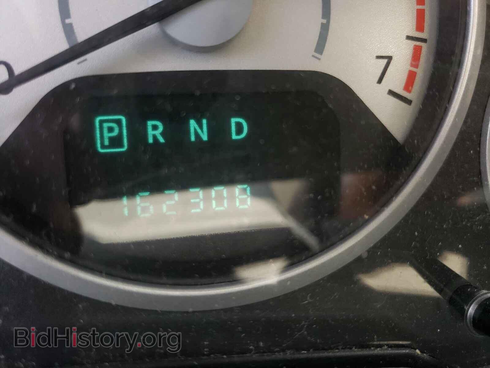 2008 CHRYSLER MINIVAN - VIN: 2A8HR54P58R738853 - Фото 8