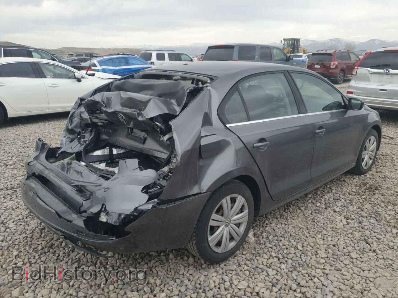2017 VOLKSWAGEN JETTA - VIN: 3VW2B7AJ2HM348472 - Фото 3