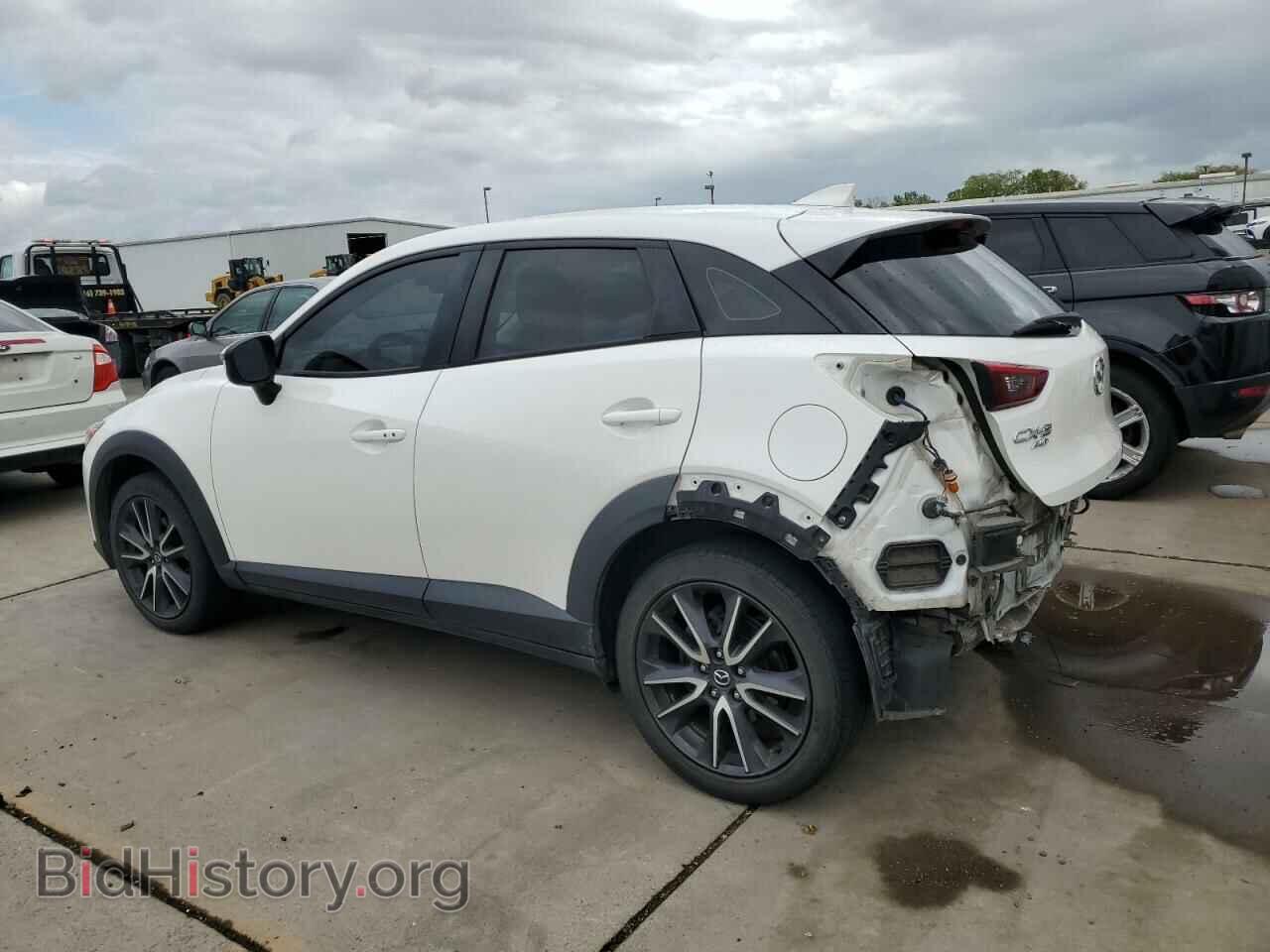 2018 MAZDA CX-3 - VIN: JM1DKFC75J0327924 - Фото 2