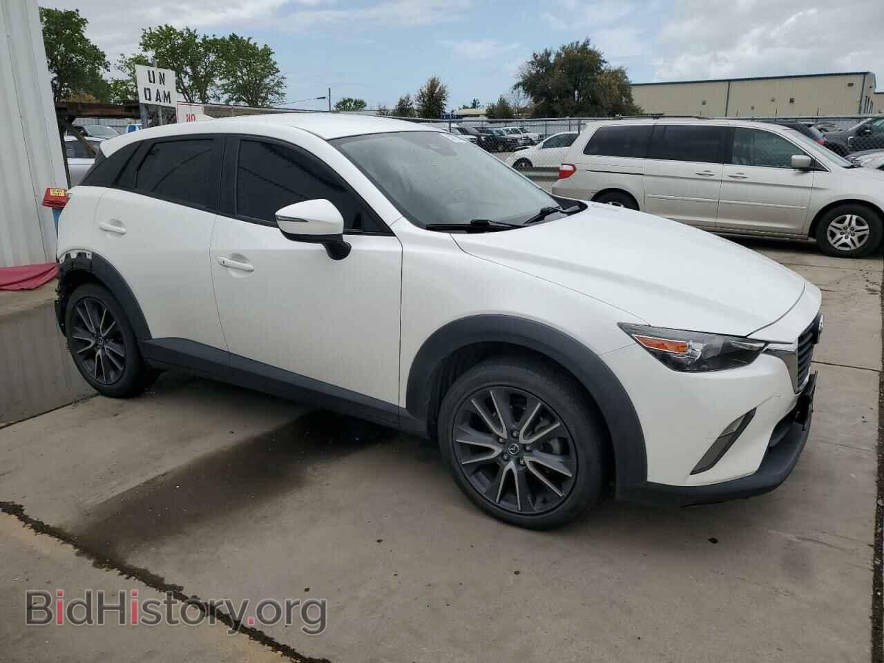 2018 MAZDA CX-3 - VIN: JM1DKFC75J0327924 - Фото 4