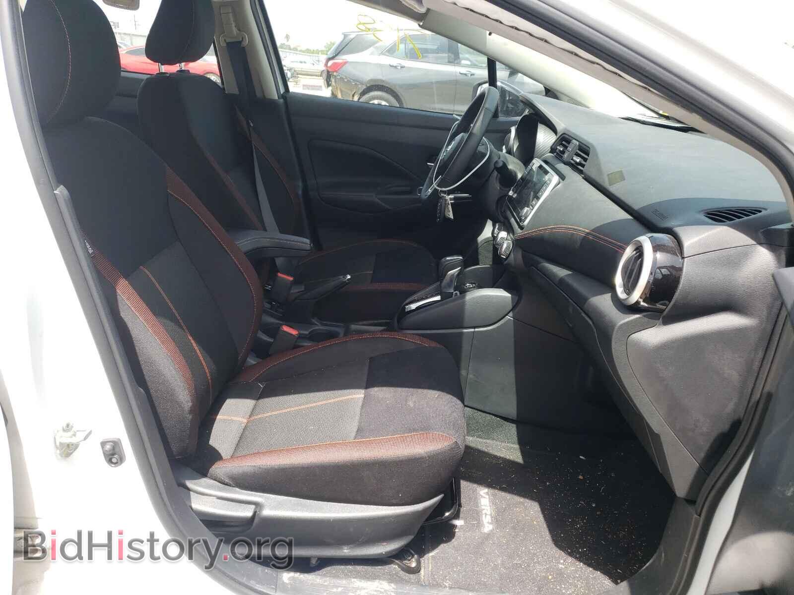 2021 NISSAN VERSA - VIN: 3N1CN8FV4ML846370 - Фото 5