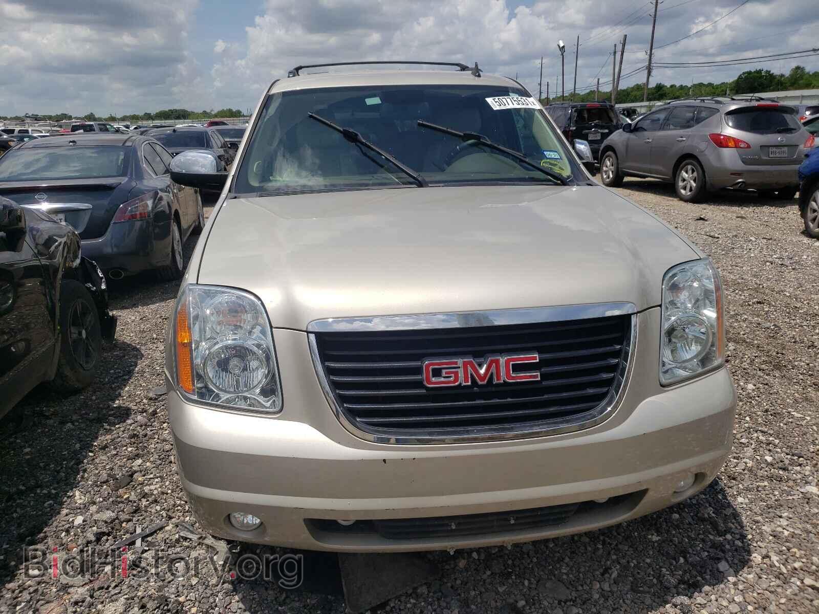 2014 GMC YUKON - VIN: 1GKS1CE05ER163766 - Фото 9