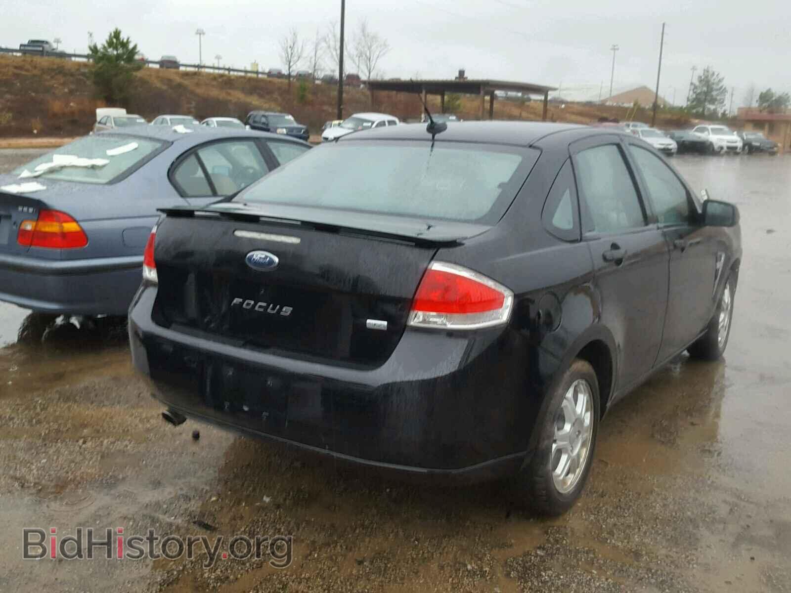 2008 FORD FOCUS - VIN: 1FAHP35N48W189772 - Photo 4