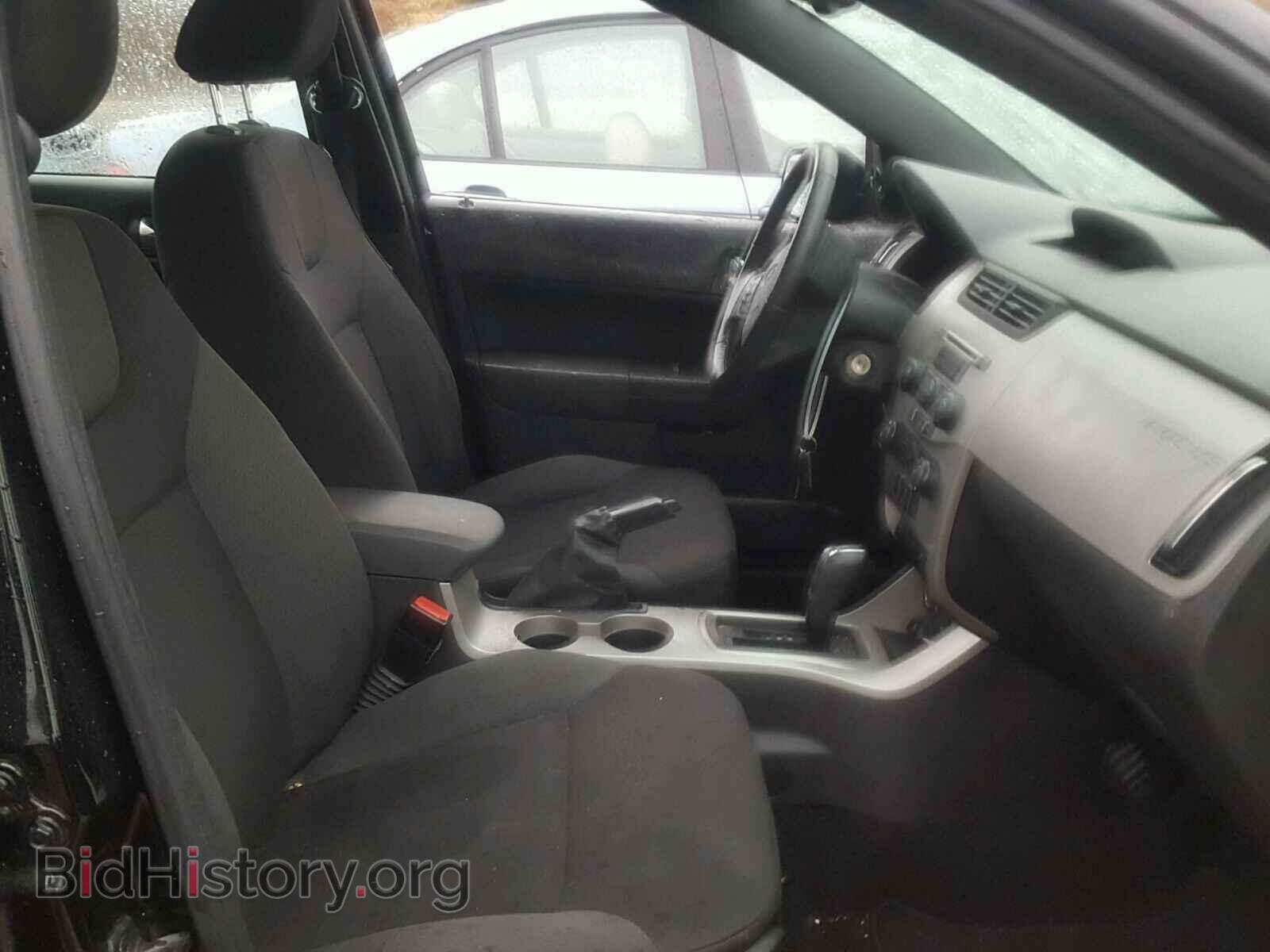 2008 FORD FOCUS - VIN: 1FAHP35N48W189772 - Photo 5