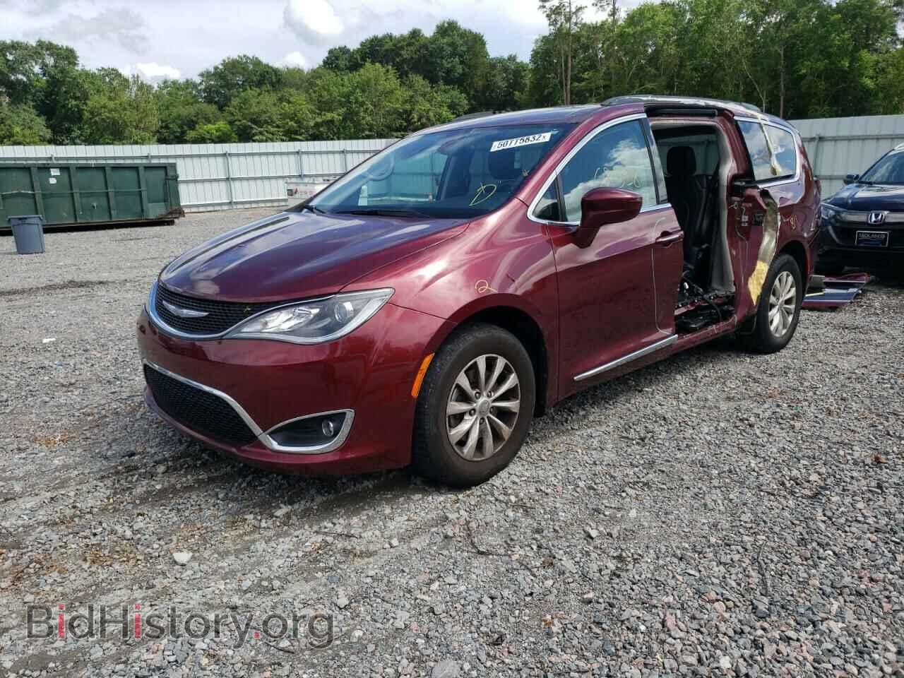 2017 CHRYSLER PACIFICA - VIN: 2C4RC1BG8HR621566 - Photo 2