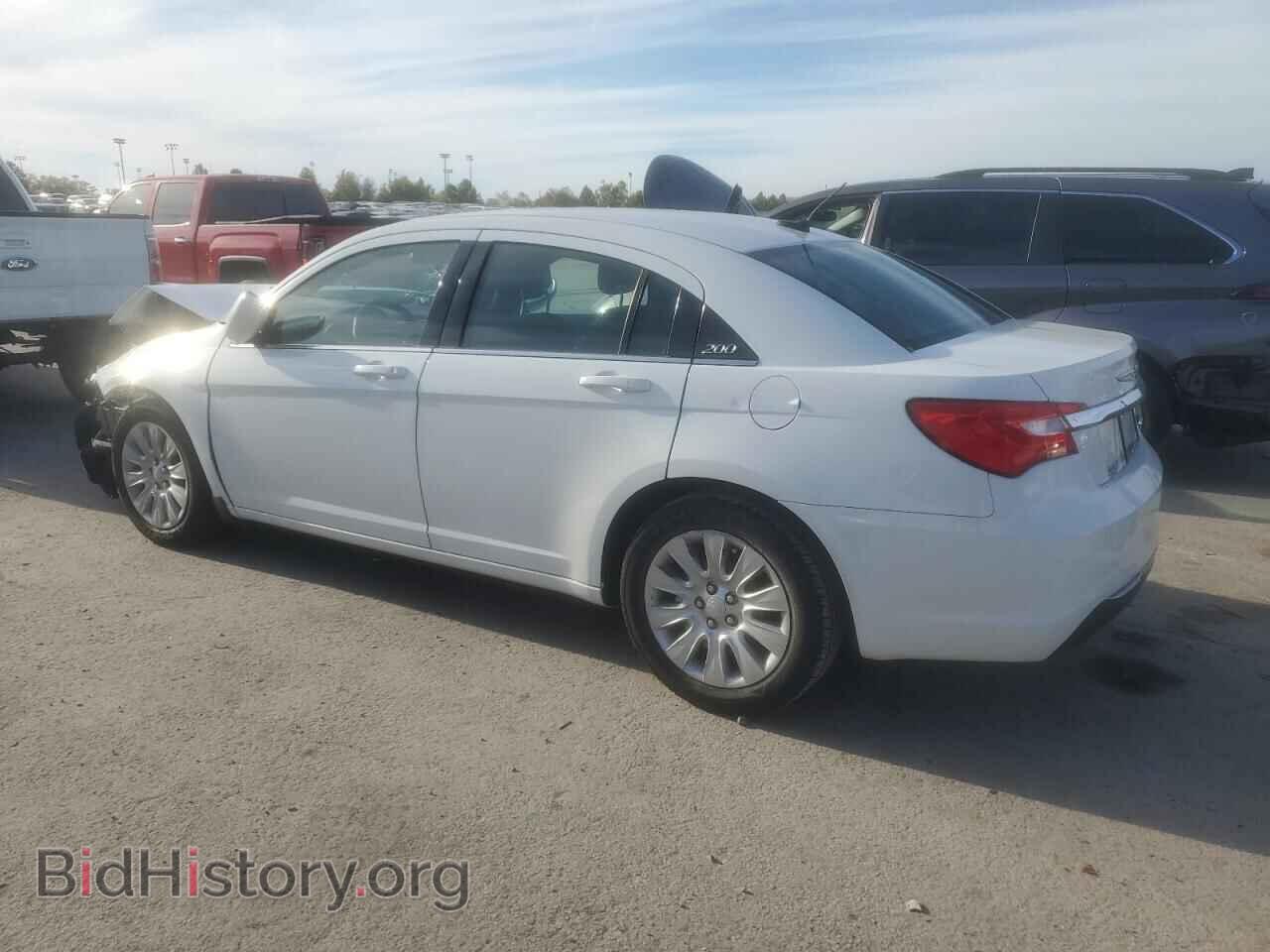 2013 CHRYSLER 200 - VIN: 1C3CCBAB4DN676478 - Photo 2