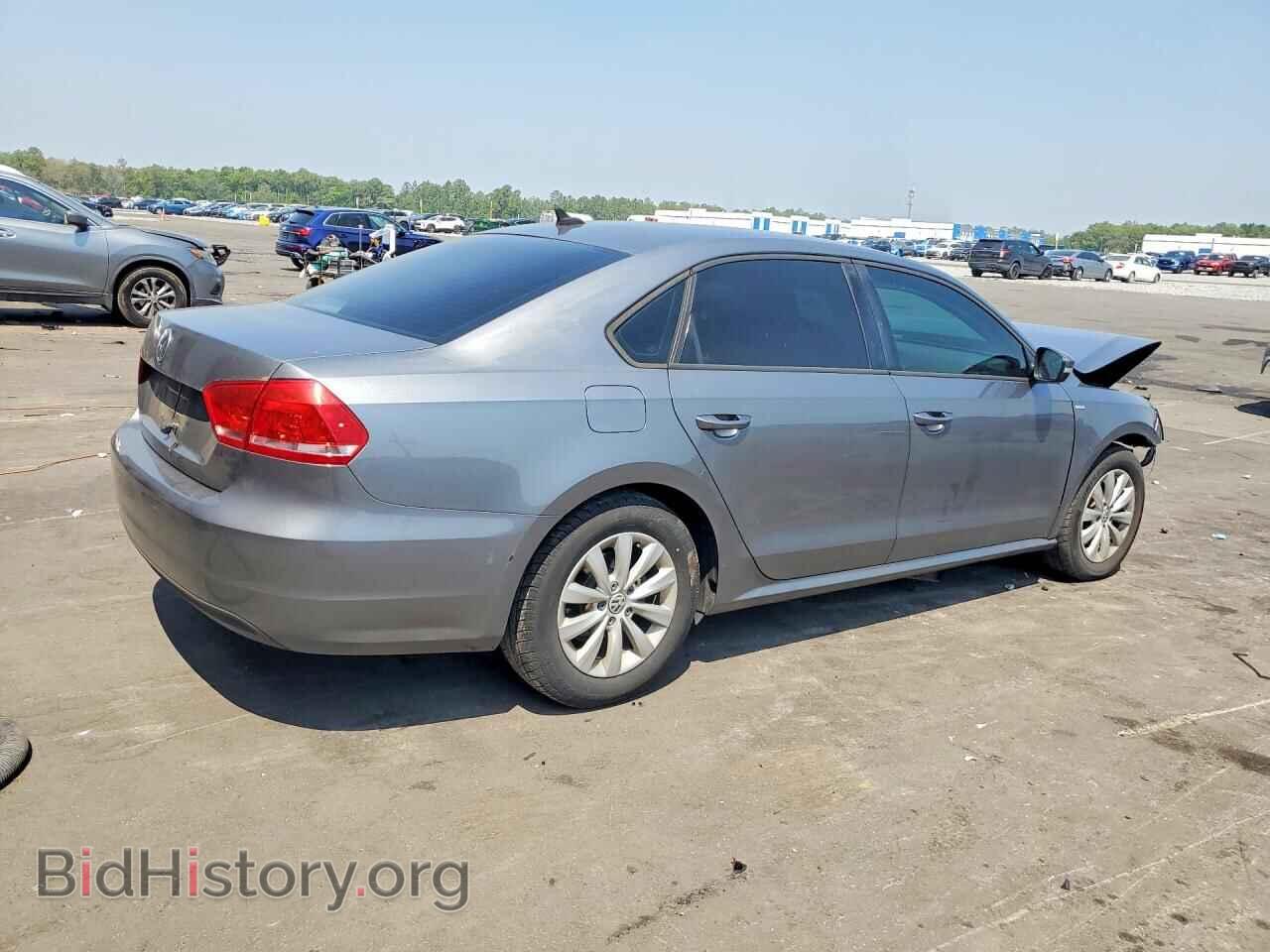 2015 VOLKSWAGEN PASSAT - VIN: 1VWAT7A31FC075565 - Фото 3