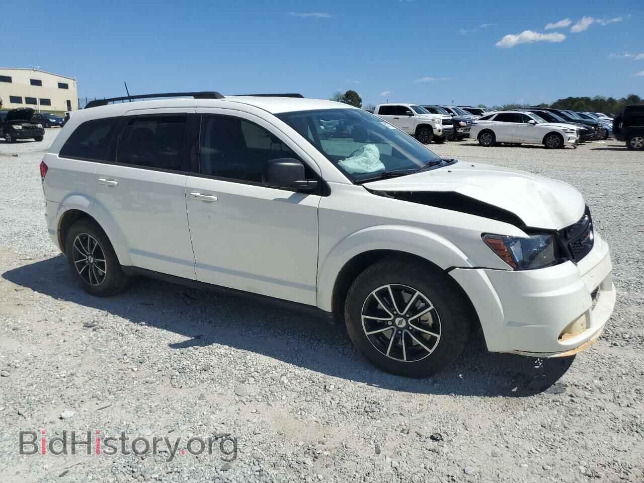 2018 DODGE JOURNEY - VIN: 3C4PDCAB7JT447465 - Фото 4