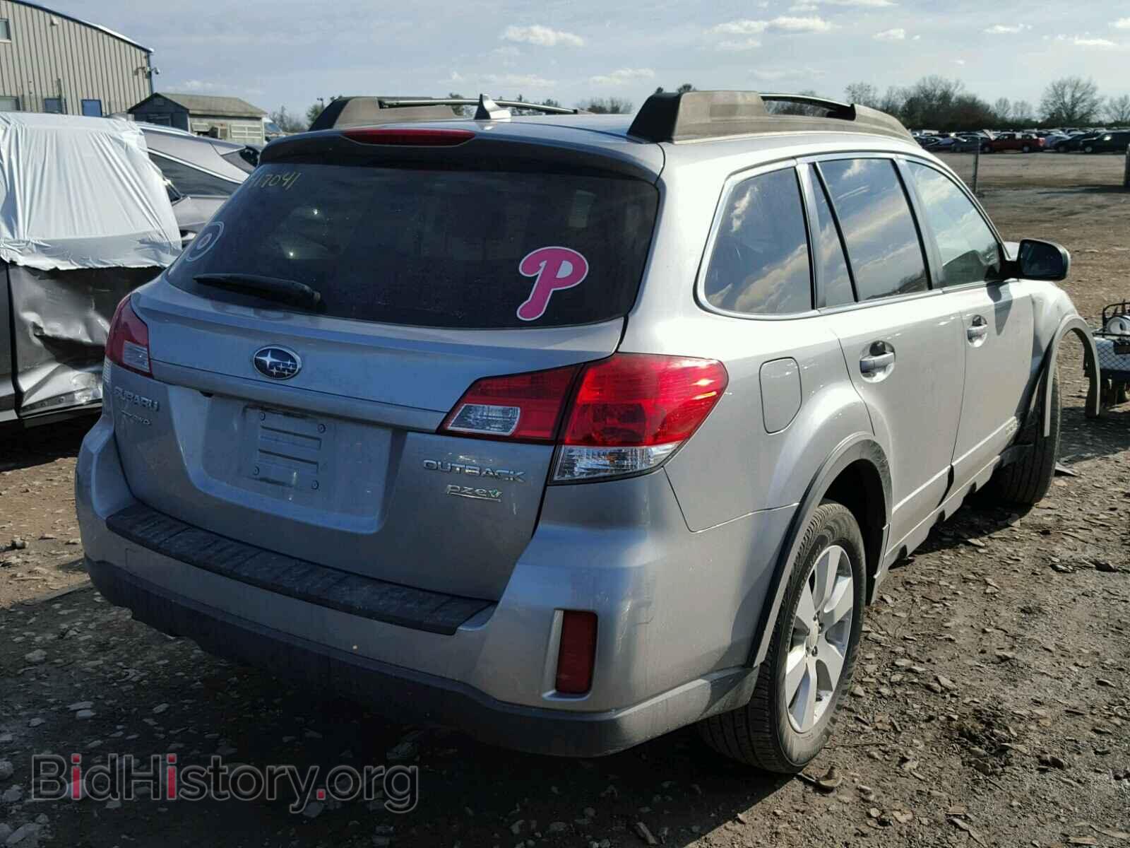 2011 SUBARU OUTBACK - VIN: 4S4BRBKC6B3417041 - Фото 4