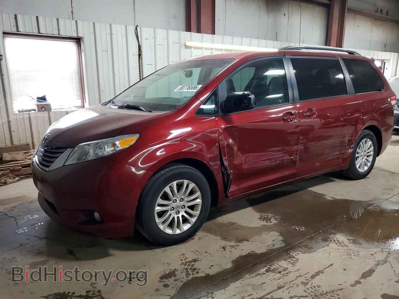 Photo 5TDYK3DC6DS356085 - TOYOTA SIENNA 2013