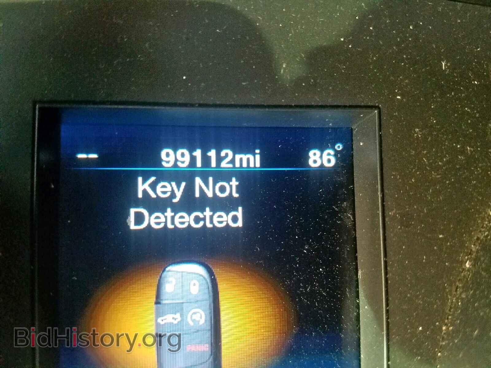 2012 CHRYSLER 300 - VIN: 2C3CCACG7CH166698 - Фото 8