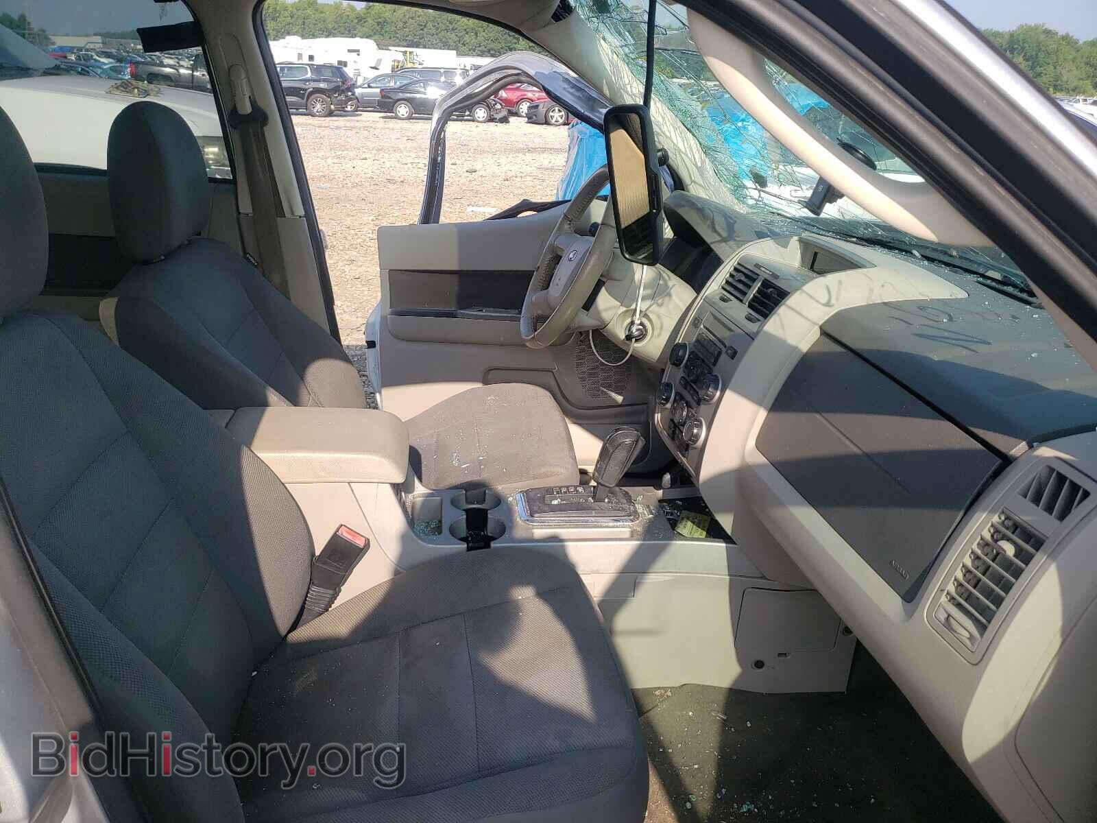 2009 FORD ESCAPE - VIN: 1FMCU03G69KB02166 - Фото 5