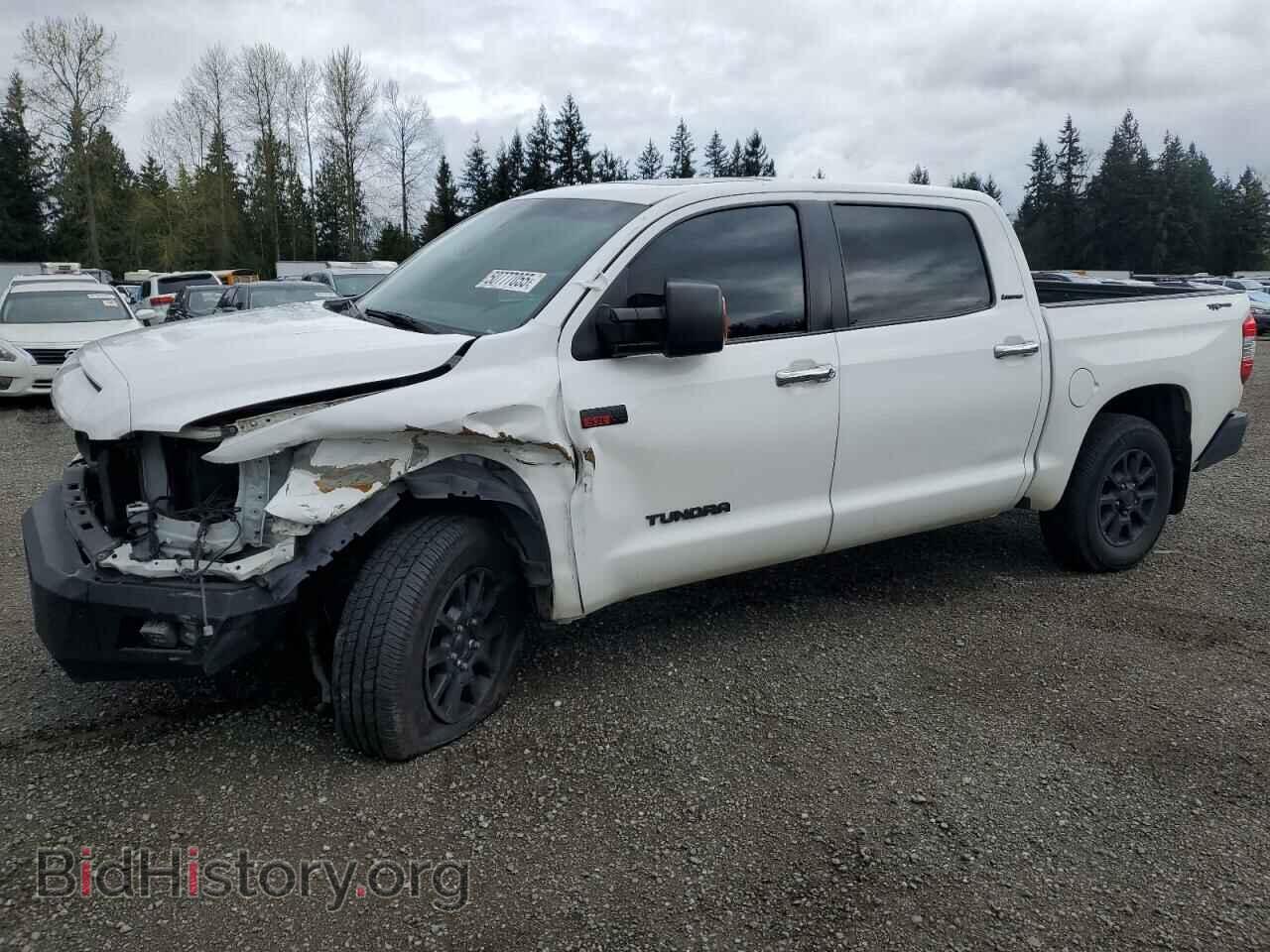 Photo 5TFHY5F19HX602715 - TOYOTA TUNDRA 2017