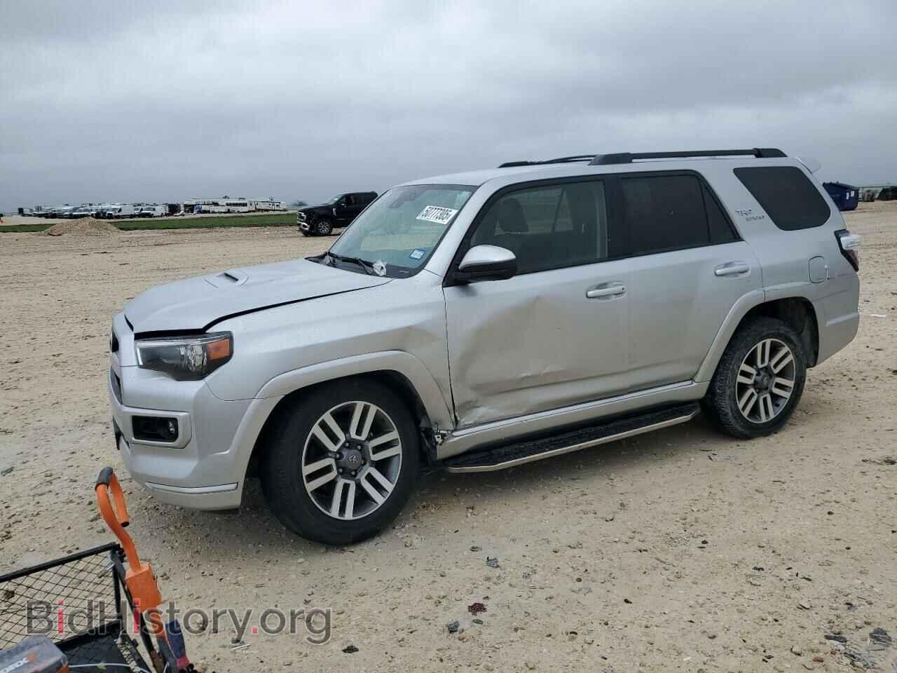 Фотография JTEAU5JRXN5252816 - TOYOTA 4RUNNER 2022