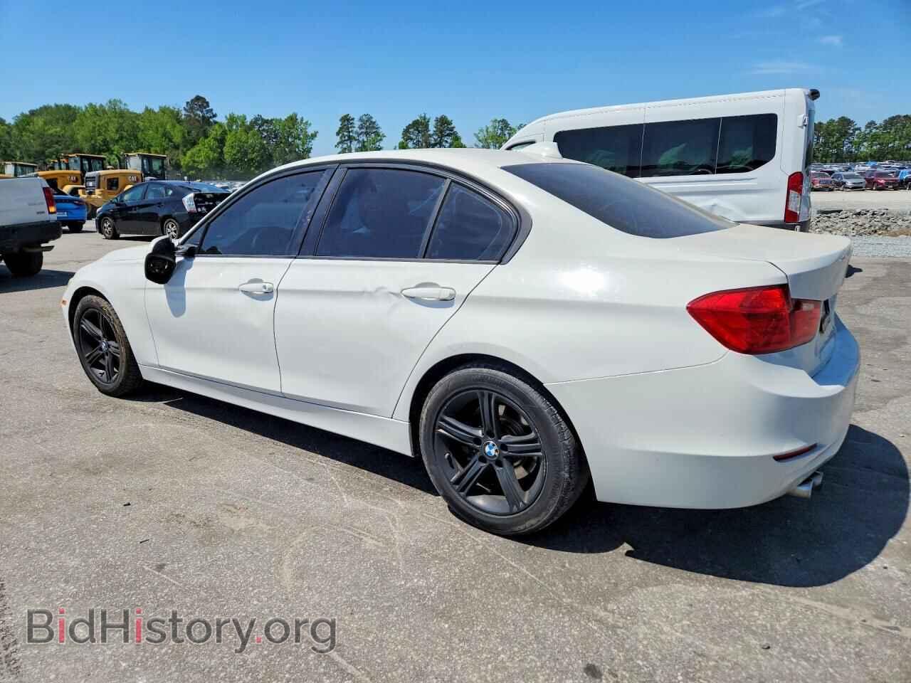 2014 BMW 3 SERIES - VIN: WBA3C1C57EK116273 - Photo 2