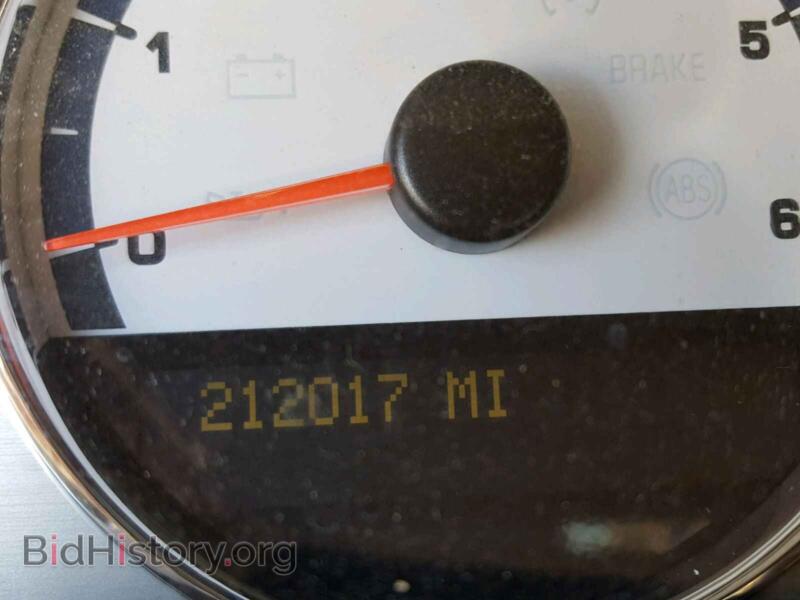 2005 Saturn RELAY 2 (VIN 5GZDV03L85D224009) — фото 8 из 10