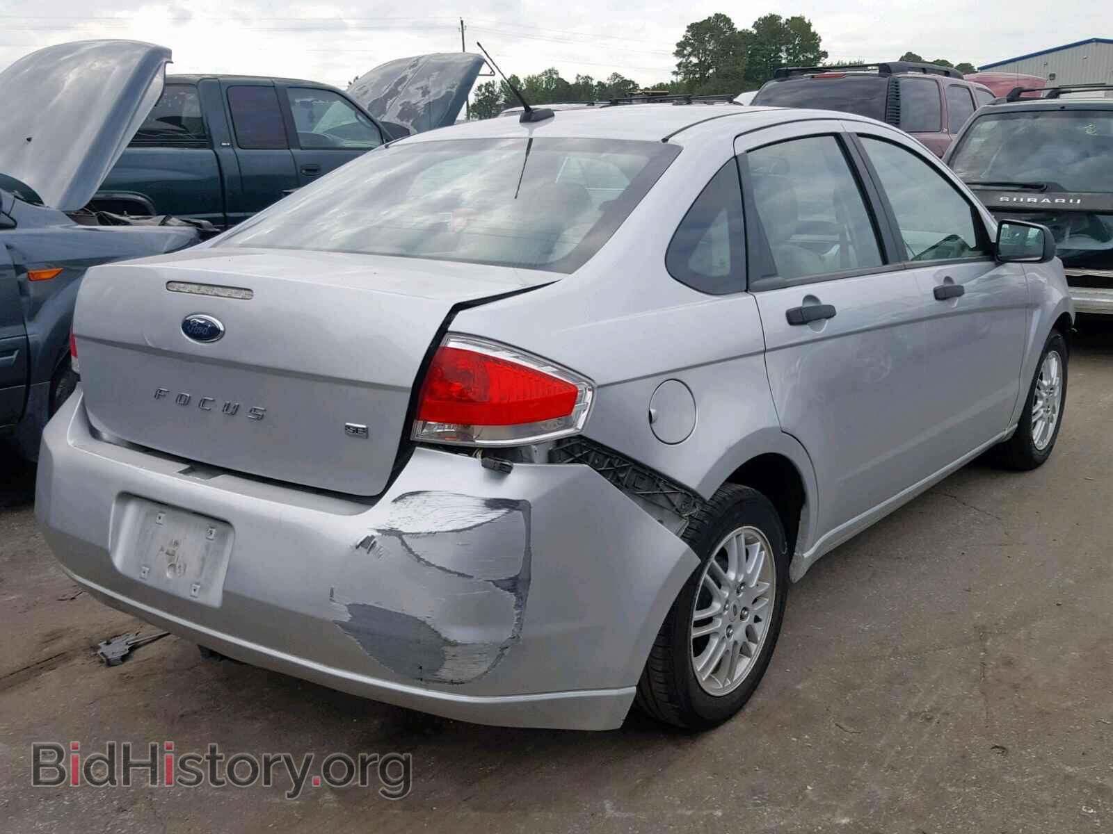 2010 FORD FOCUS SE - VIN: 1FAHP3FN6AW104709 - Фото 4