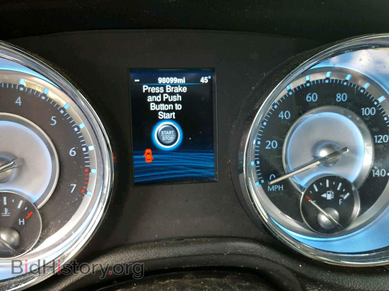 2013 CHRYSLER 300 - VIN: 2C3CCAAG5DH513384 - Фото 8