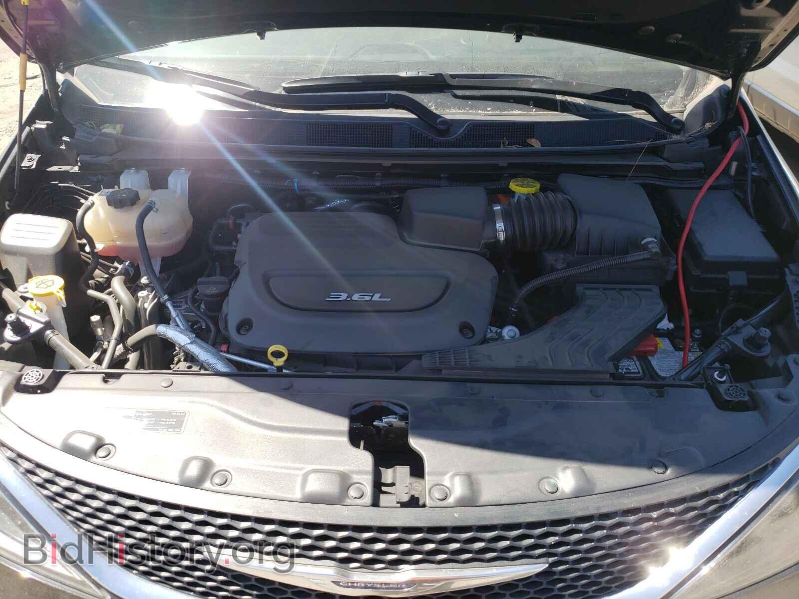 2018 CHRYSLER PACIFICA - VIN: 2C4RC1CGXJR102717 - Фото 7