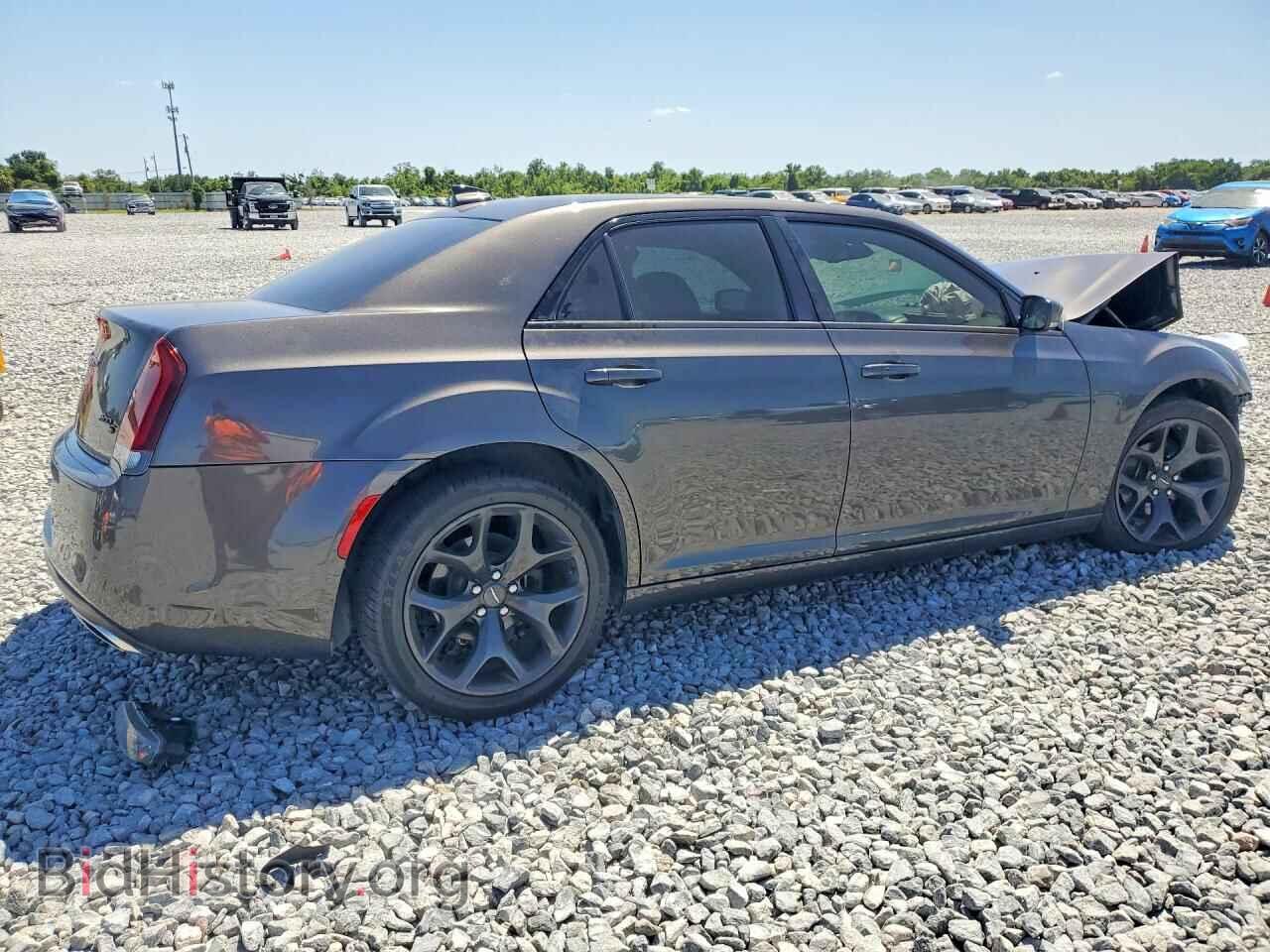 2021 CHRYSLER 300 - VIN: 2C3CCABG4MH532796 - Photo 3