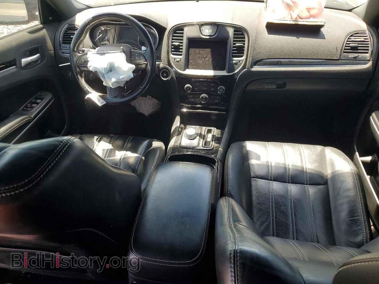 2021 CHRYSLER 300 - VIN: 2C3CCABG4MH532796 - Photo 8