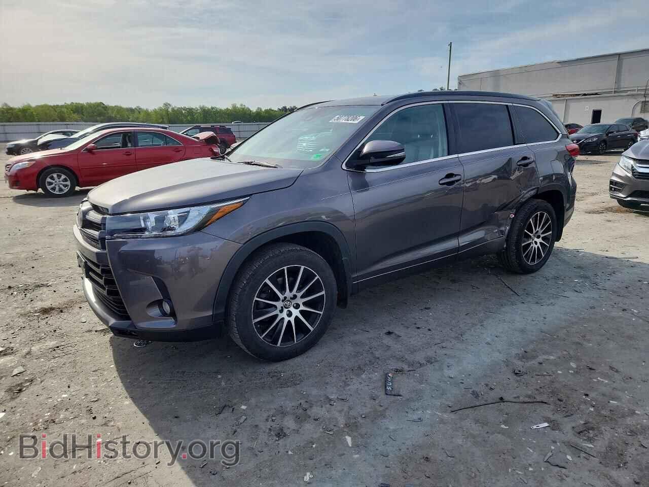 Photo 5TDJZRFH2HS374338 - TOYOTA HIGHLANDER 2017