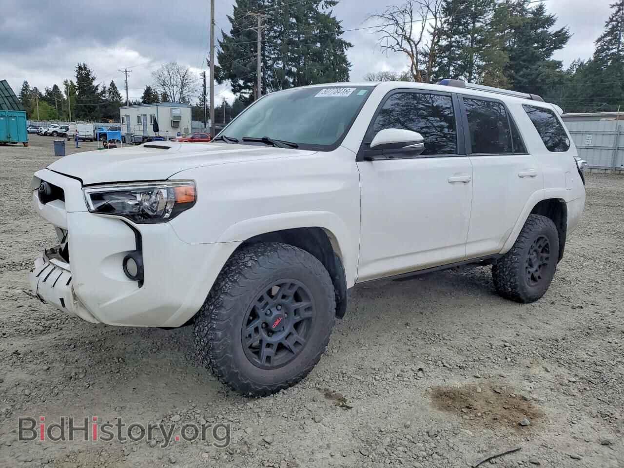 Фотография JTEBU5JRXF5255740 - TOYOTA 4RUNNER 2015
