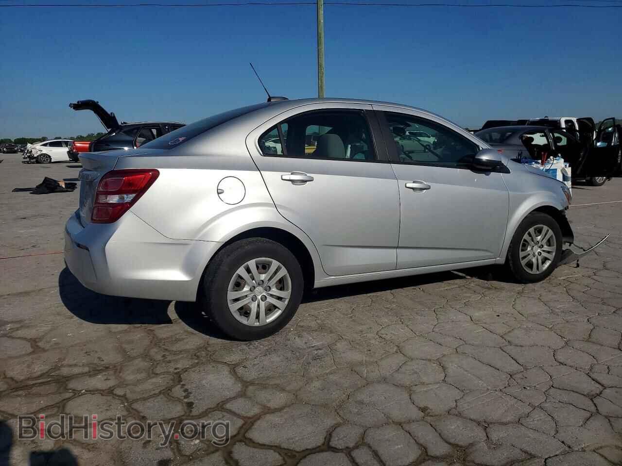 2018 CHEVROLET SONIC - VIN: 1G1JB5SH1J4112291 - Фото 3