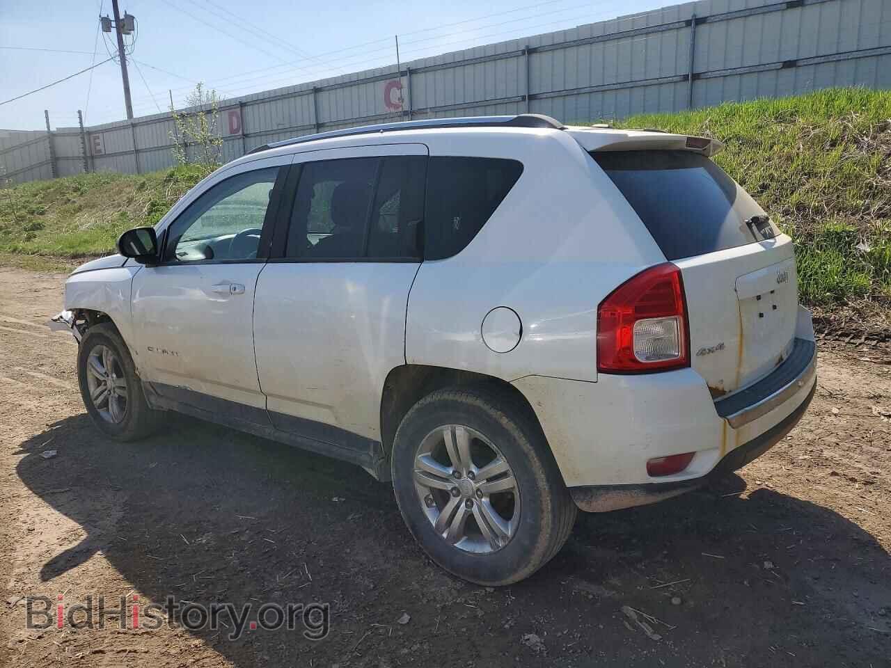 2013 JEEP COMPASS - VIN: 1C4NJDCB2DD245615 - Photo 2