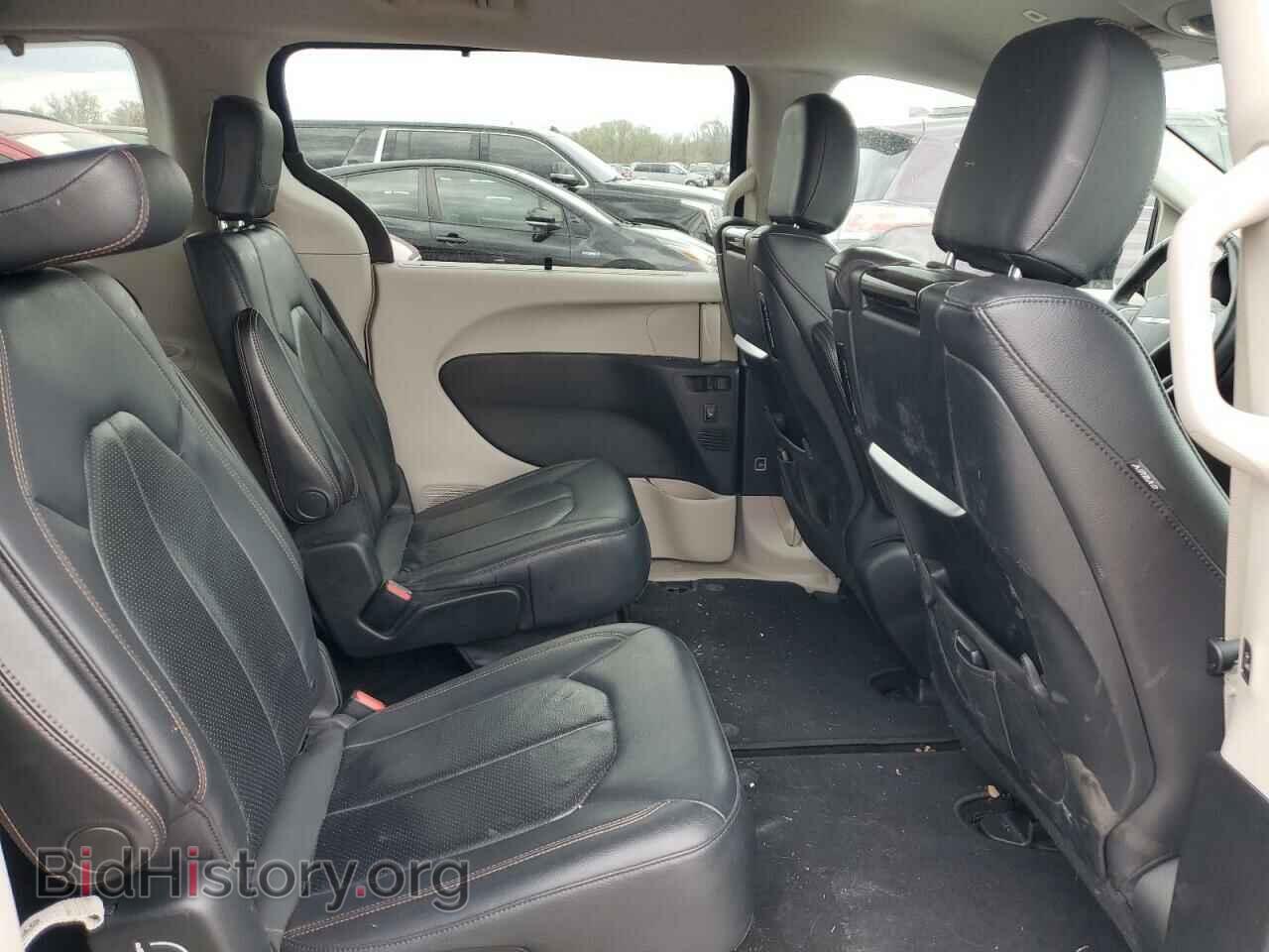 2018 CHRYSLER PACIFICA - VIN: 2C4RC1EG0JR130216 - Фото 11