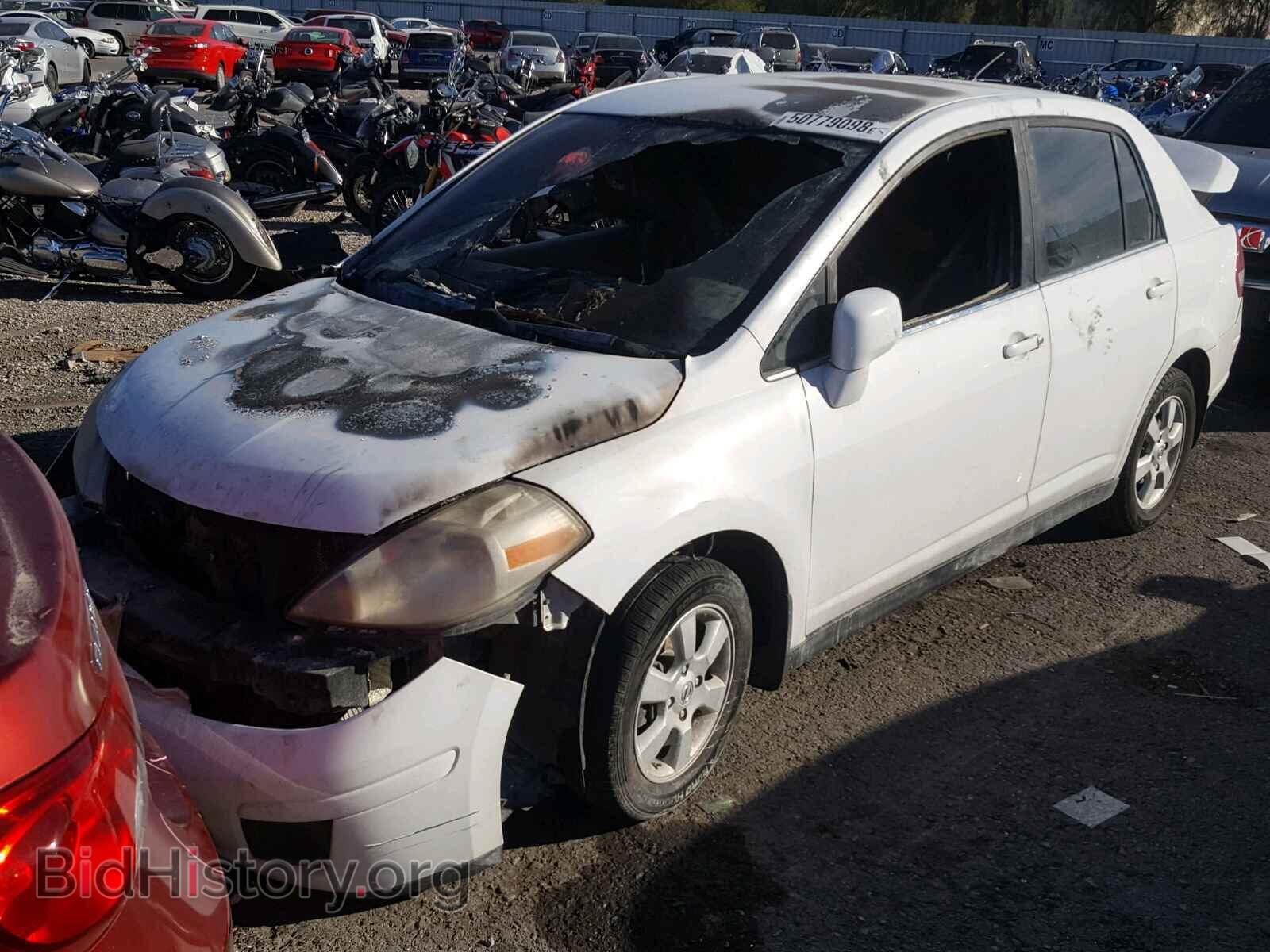 2007 NISSAN VERSA - VIN: 3N1BC11E07L426996 - Фото 2